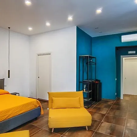 Casa Calu Castel Dell'Ovo Bed & Breakfast Naples Exterior photo